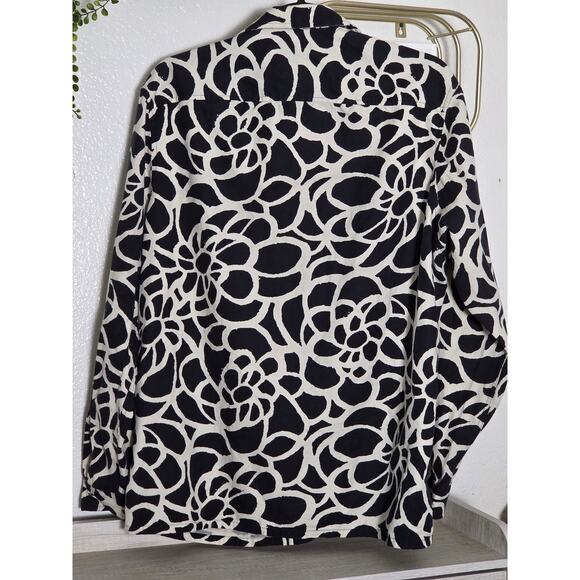 I.N.C Black and white button down blouse size L - Picture 3 of 4